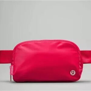 Lululemon Everywhere Belt Bag 1L Cherry Mist NWT
